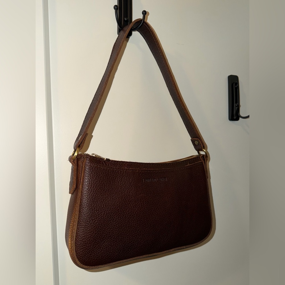 Portland Leather Shoulder Bag in Coldbrew